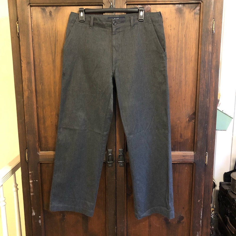 Gap Loose Fit Grey Men’s Dress Pants size 32/30 Work Wear